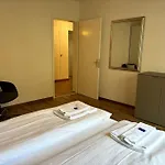 Cozy 2br Near - 8