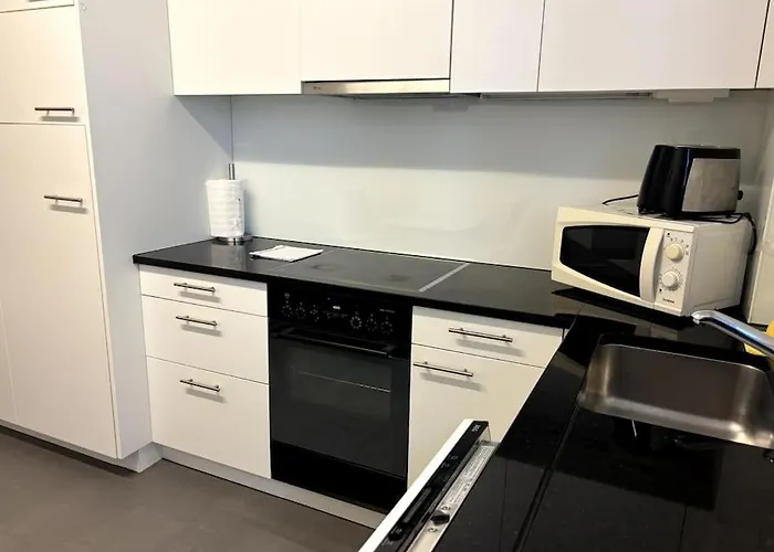 Cozy 2br Near - 8 公寓