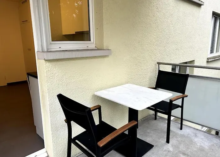 Cozy 2br Near - 8 苏黎世